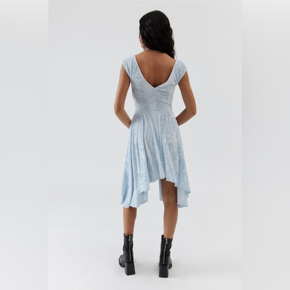 NEW Silence + Noise | Corina Velvet Mini Dress | Size XS - Picture 5 of 12